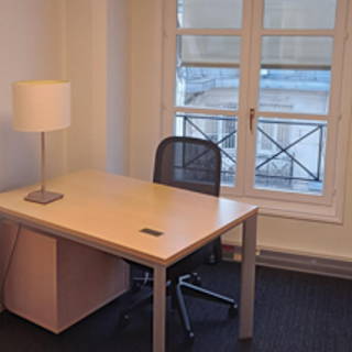 Bureau privé 8 m² 1 poste Coworking Rue Cambon Paris 75001 - photo 1